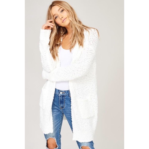 Listicle White Popcorn Fuzzy Long 